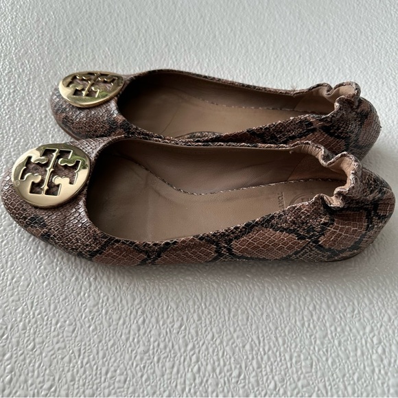 Tory Burch Snakeskin Reva Ballet Flats size 7 - Picture 2 of 13